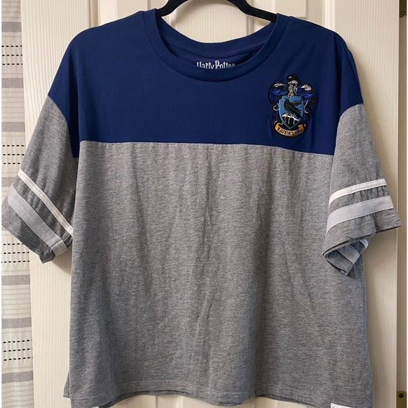 Her Universe Tops - Her Universe Harry Potter Ravenclaw Cropped T-Shirt Size XL